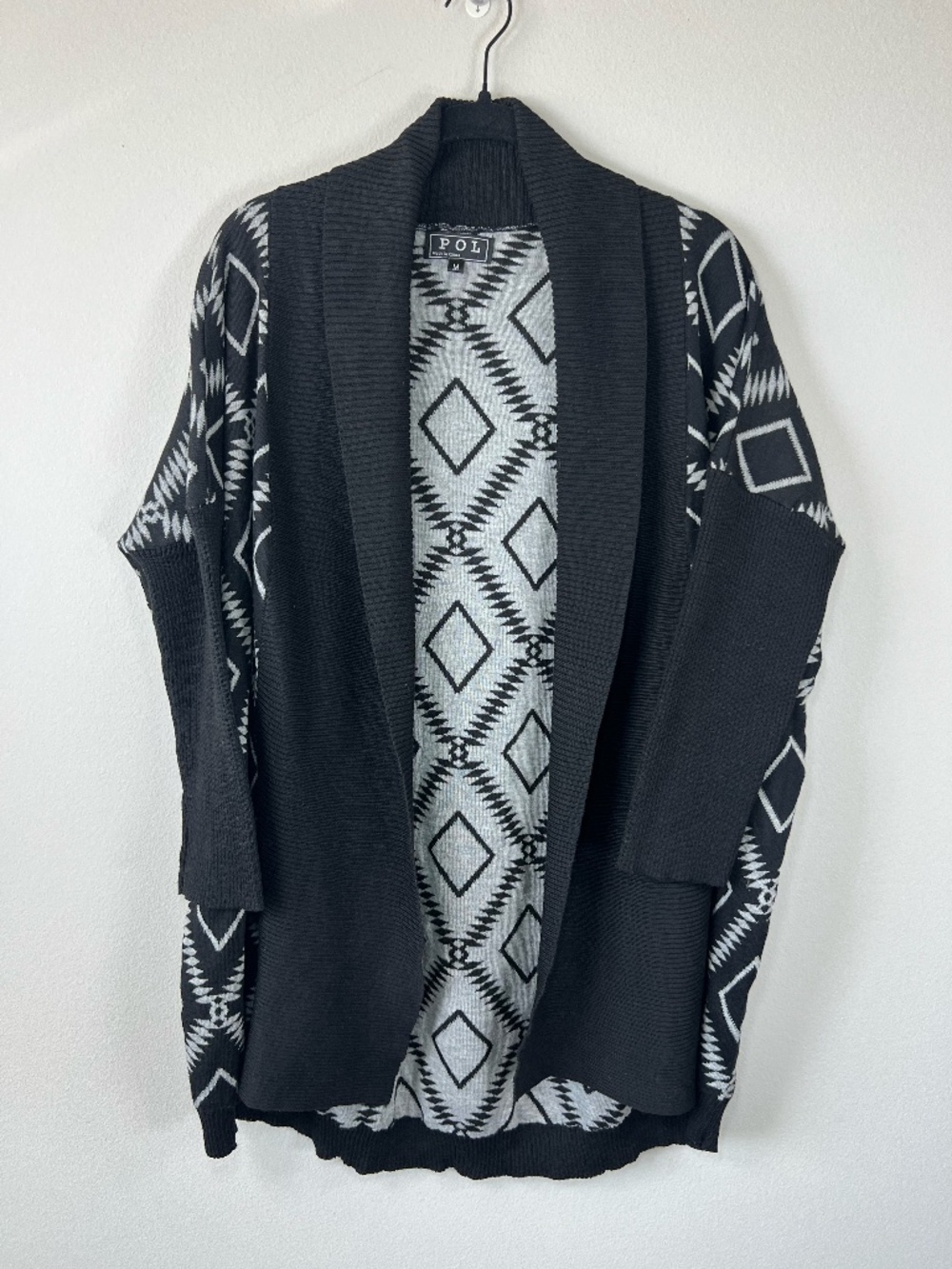 POL Southwestern Aztec Diamond Open Front Cardigan Sweater Black White Boho Med